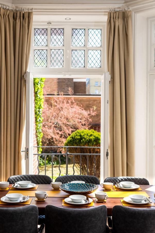 3 Bedroom Garden Apartment Opposite The Beach ブライトン エクステリア 写真